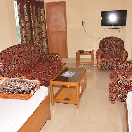 Hotel Kaustav Tezpur Exterior foto