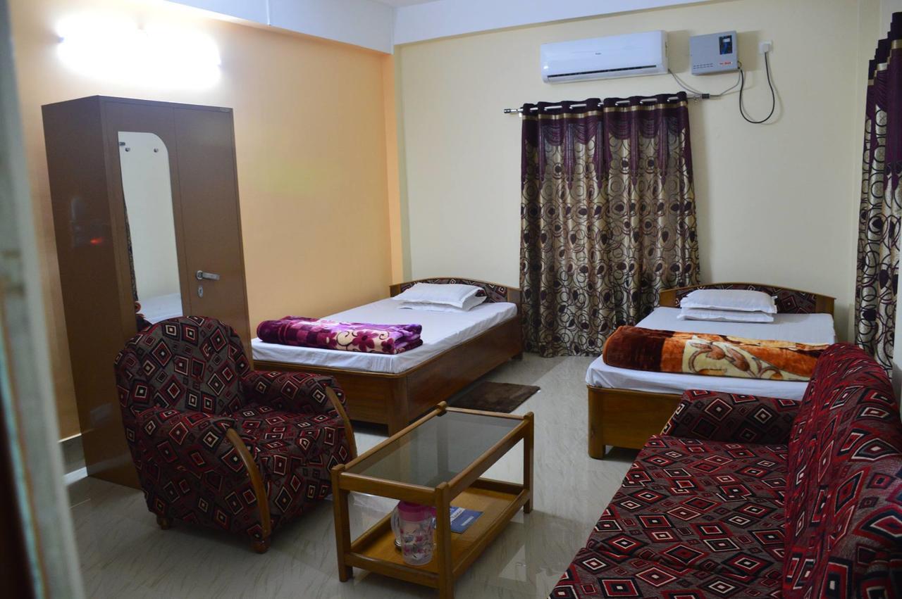 Hotel Kaustav Tezpur Exterior foto