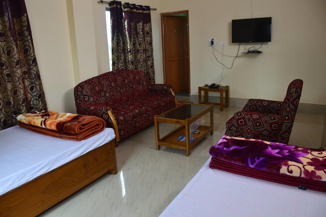 Hotel Kaustav Tezpur Exterior foto