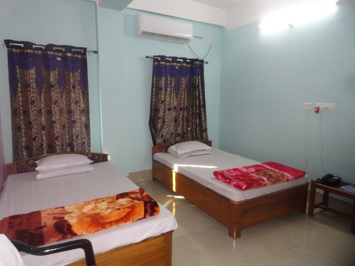 Hotel Kaustav Tezpur Exterior foto