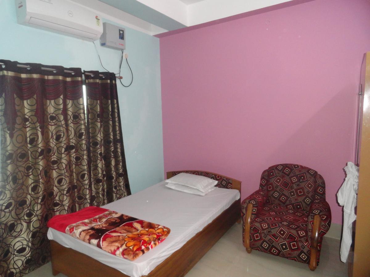 Hotel Kaustav Tezpur Exterior foto