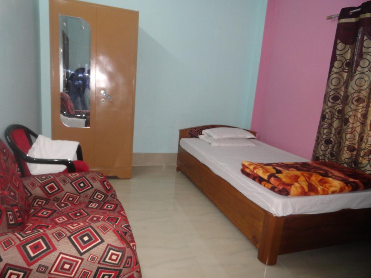 Hotel Kaustav Tezpur Exterior foto